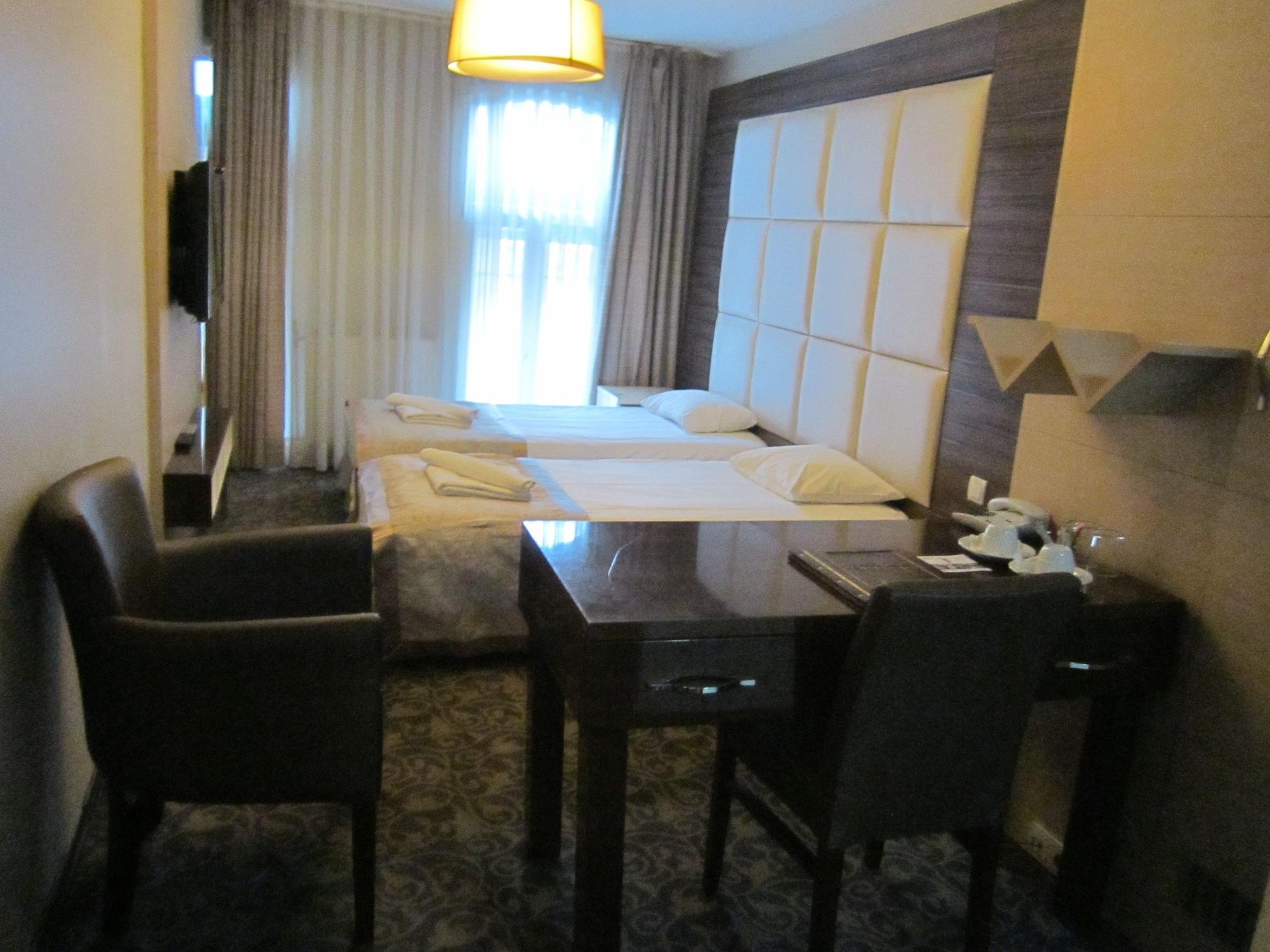 Derpa Hotel Istanbul Eksteriør billede