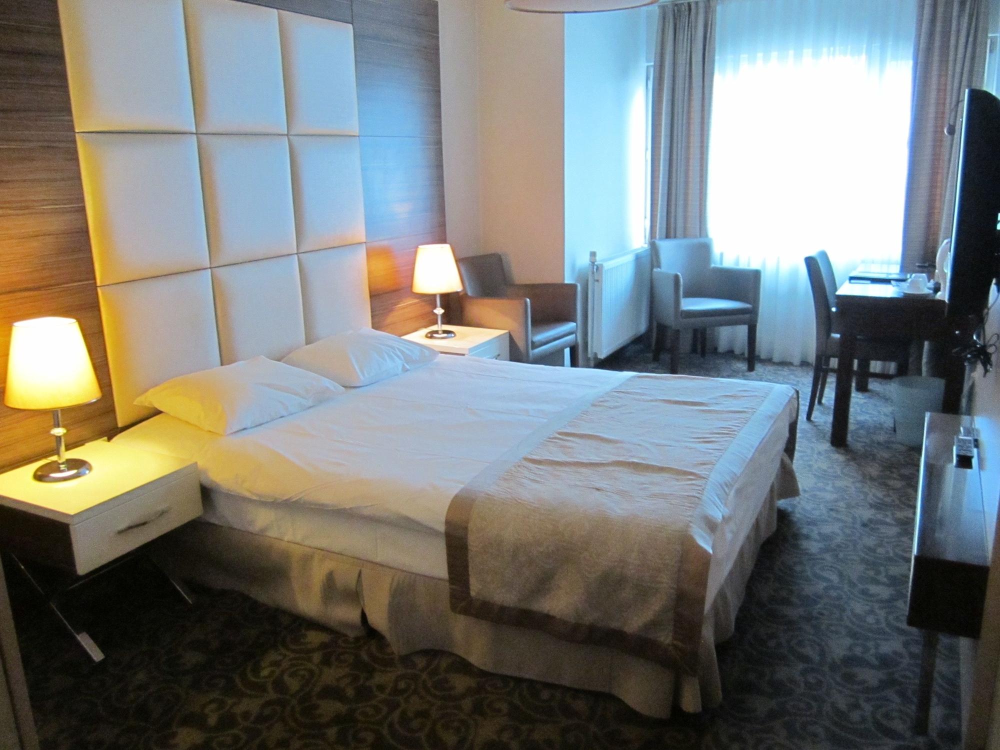 Derpa Hotel Istanbul Eksteriør billede